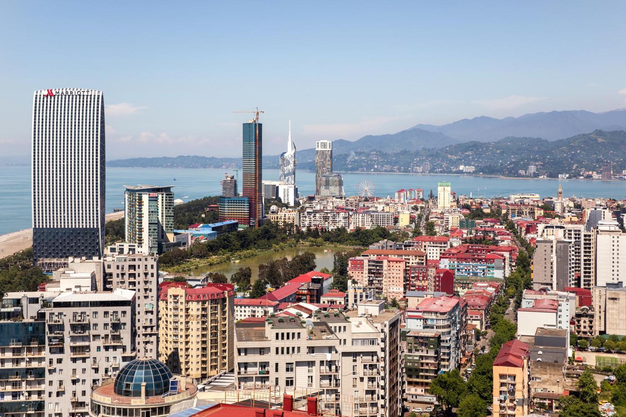 Onyx Palace Delux Batumi Exterior foto